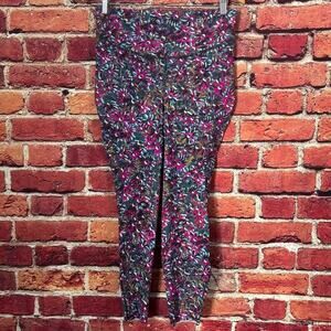 Lululemon leggings size 12